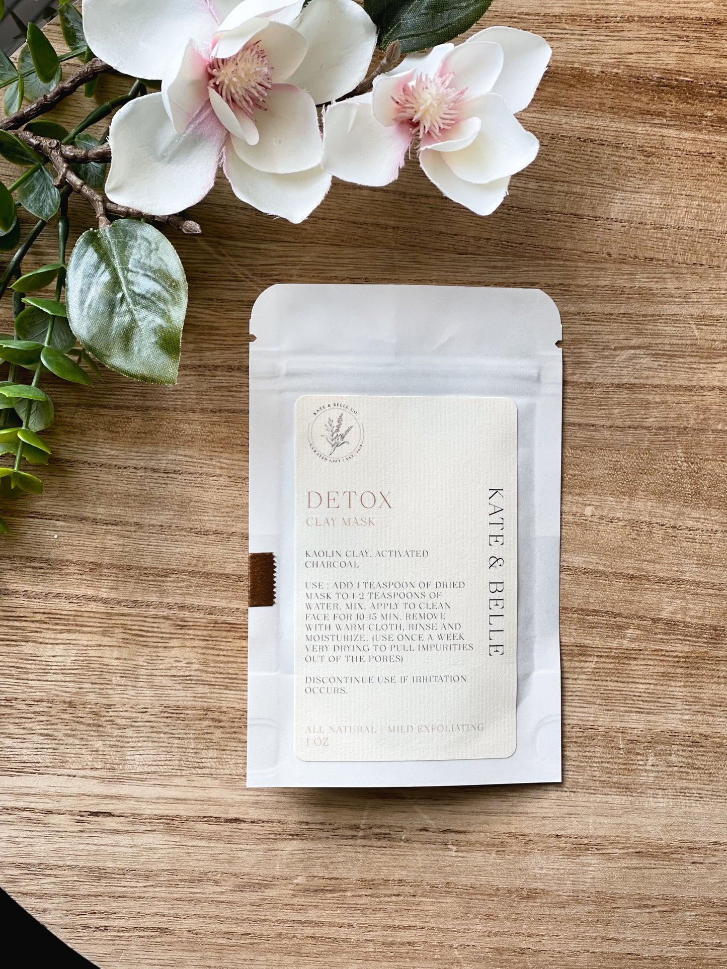 CLAY MASK • DETOX