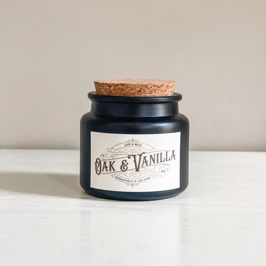 OAK & VANILLA • 4oz Candle