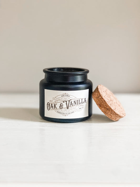 OAK & VANILLA • 4oz Candle